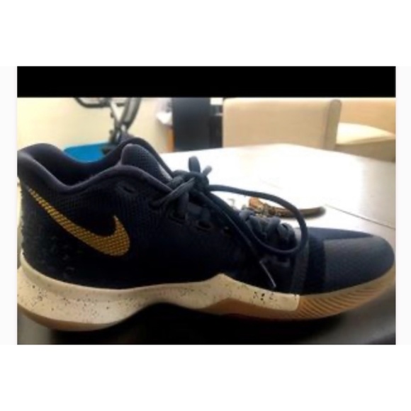 Kyrie Irving Obsidian - Picture 1 of 1